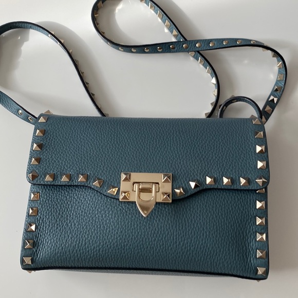 Authentic Valentino Rockstud Ba - Picture 1 of 8